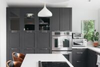 4 Ways to Style Gray Kitchen Cabinets