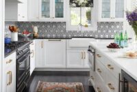 7+ ( Black & White ) Kitchen Backsplash Ideas - "Make it Contrast