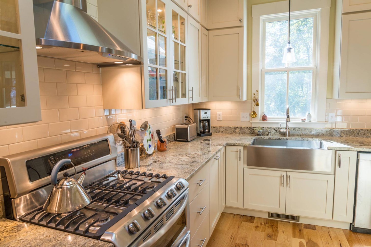 7 Kitchen Remodel Cost Estimator  Average Kitchen Renovation Cost